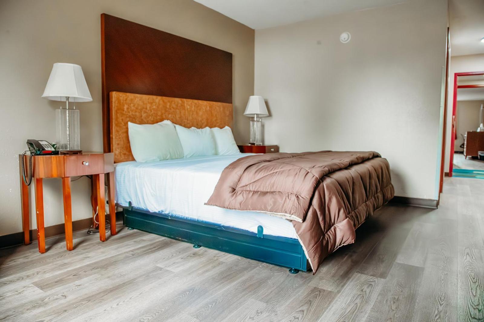 Country Garden & Suites Benton Extérieur photo