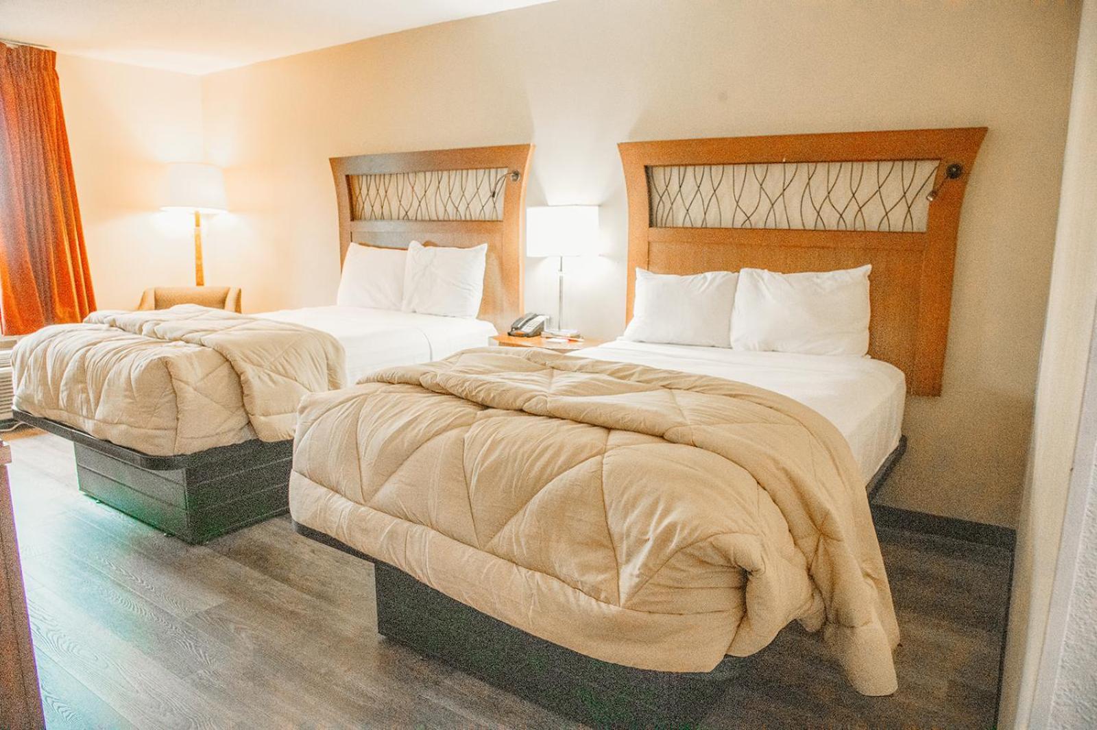 Country Garden & Suites Benton Extérieur photo